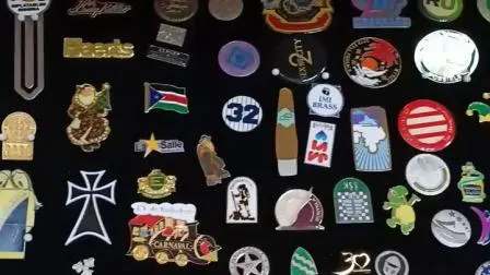 Distintivos de ímãs de forma personalizada fundidos Pins magnéticos baratos